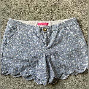 Lilly Pulitzer: Blue/white Buttercup‎ yarn dye striped Floral eyelet Shorts 34”